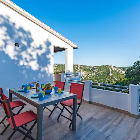 Casa de Férias Pietralunga-1 By Interhome